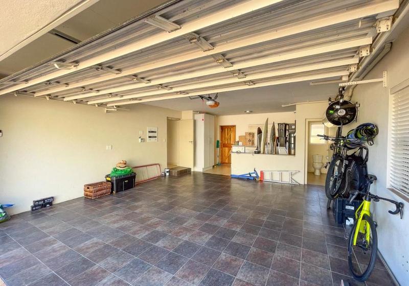 4 Bedroom Property for Sale in Hout Bay Western Cape